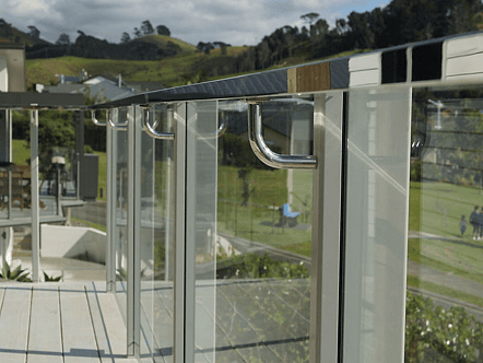 Face fixed post system balustrade