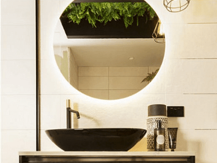 Circle mirror with polished edge