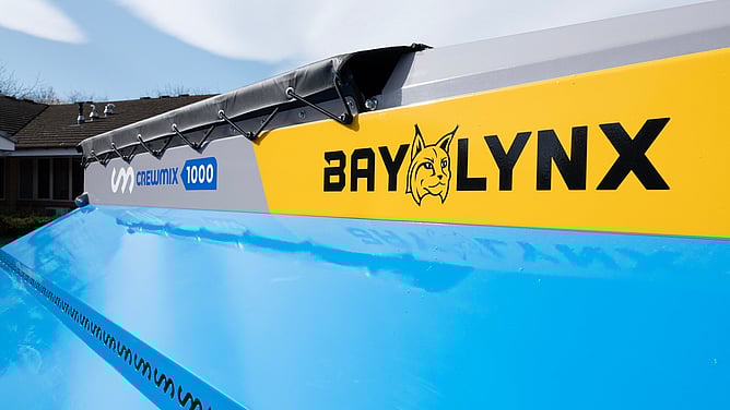 Crewmix CM1000 Bay-Lyx machine signage