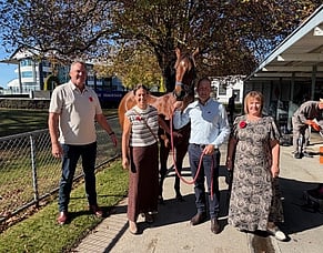 Meet the Breeder -Lynn and Rayner Bonnington