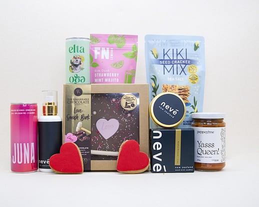 REMARKABLES CHOCOLATE, FN LEMONS, ELTA EGO, NEVE FRAGRANCES
