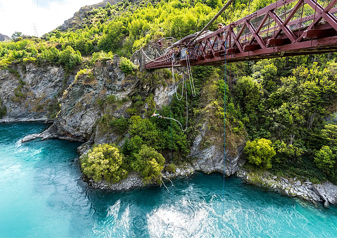 Bungee Jumping at Kawarau Gorge