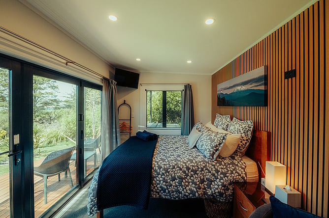 The Rua Awa Suite. Refurbished in 2025. Warm, inviting, private hot tub, private drying room and storage for snow gear.