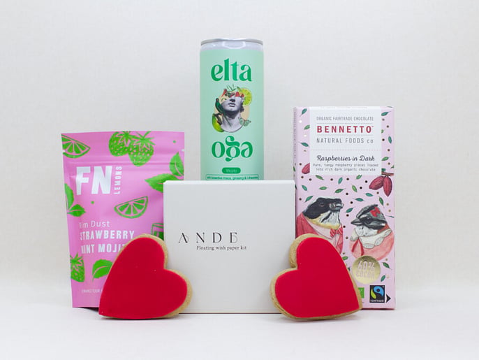 OAN DAE WISH KIT, MOLLY WOPPY HEARTS. FN LEMONS, ELTA EGO