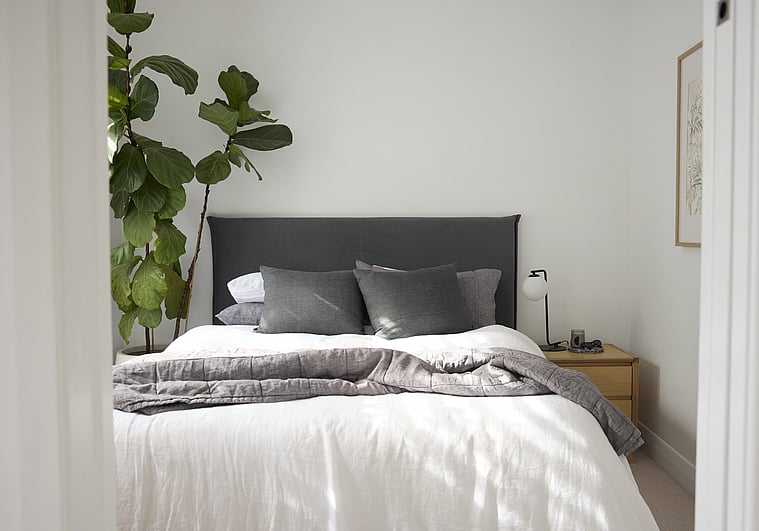 Beds & Bedroom Furniture