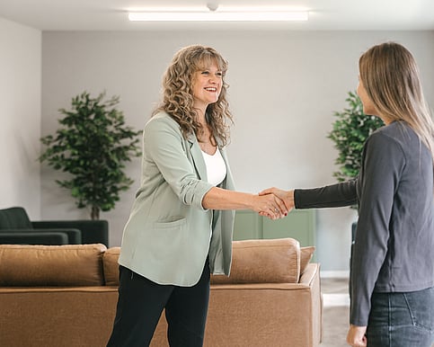 Client interaction with a Mortgage Advisor.