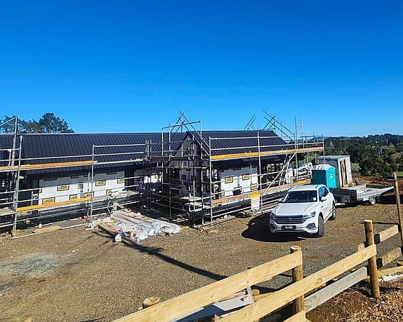 Coloursteel Roof in Flaxpod on Pukekohe home build