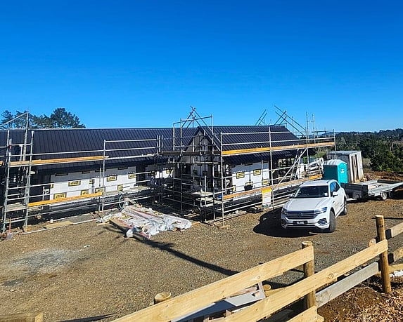 Coloursteel Roof in Flaxpod on Pukekohe home build
