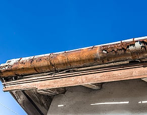 How Property Managers Identify Early Building Maintenance Issues
