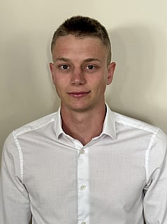 Dr Toby Lang