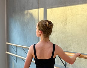 The Perfect Dance Bun: A Step-by-Step Guide for Auckland Dance Parents