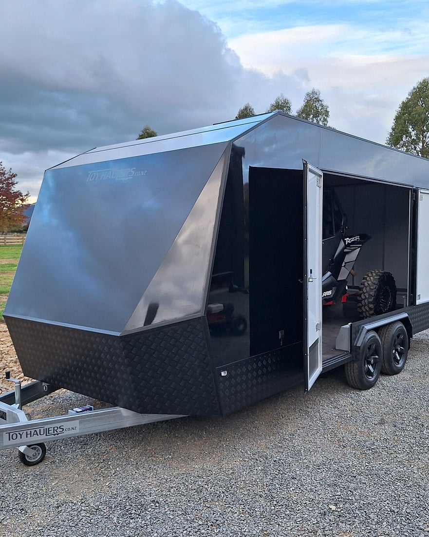 car transporter trailer enclosed nz