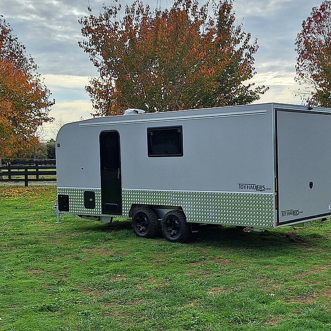Show event trailer accommodation