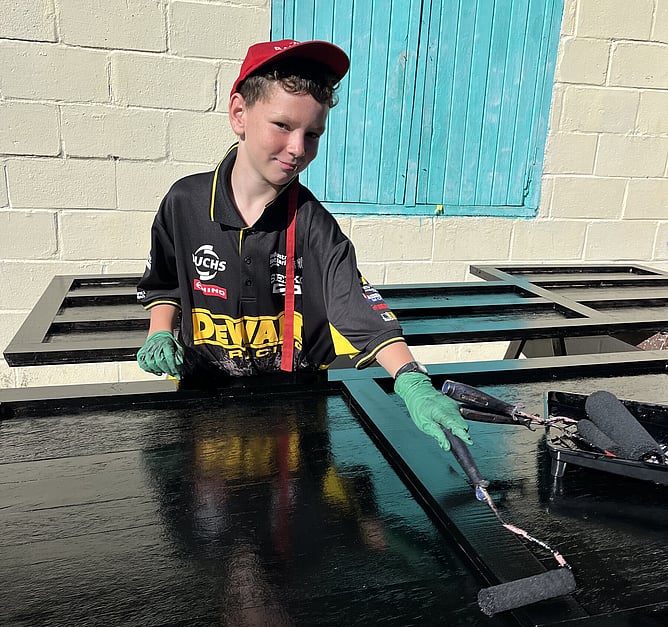 It was great to see Kelepi getting involved with the the Morrinsville Baptist projects.