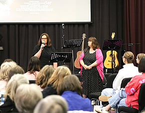 Beyond the &ldquo;Pink Fluff&rdquo;: Women, Discipleship, and God&rsquo;s Word