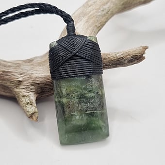 HEI TOKI ADZE PENDANT CATEGORY