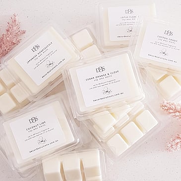 Wax melts in clamshell pack
