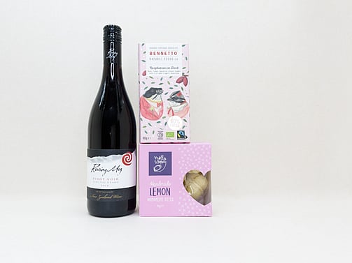 Red Wine Gift Box featuring Roaring Meg wine, Bennetto chocolate, and Molly Woppy cookies in a premium KYND gift box.
