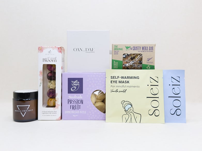 Mindful Moments gift box NZ &mdash; premium NZ-made gifts including Oan Dae wish kit, Becca Project candle and Strawberry Hill teatowel