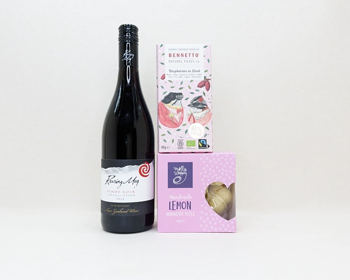 Red Wine Gift Box featuring Roaring Meg wine, Bennetto chocolate, and Molly Woppy cookies in a premium KYND gift box.