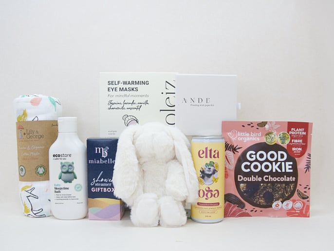 Mum and Baby gift box NZ &mdash; NZ-made gift box with Lily & George teddy, baby wrap, Miabelle shower steamers and Oan Dae wish kit