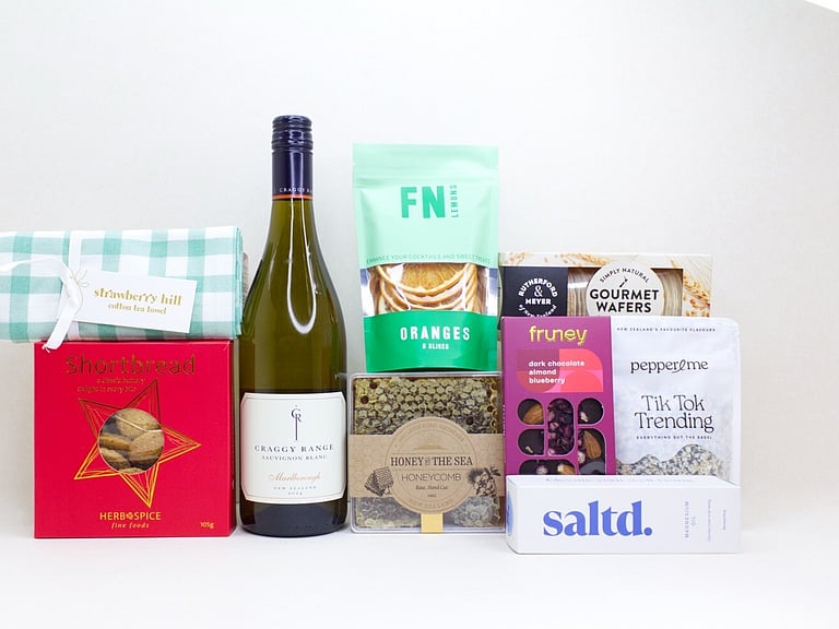 Corporate Hamper NZ — premium NZ-made corporate gift hamper with Craggy Range wine, shortbread, honeycomb and Saltd magnesium