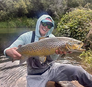 Ollie Bassett Fly Fishing Guiding Rotorua