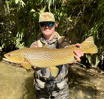 Ollie Bassett Fly Fishing Guiding Rotorua