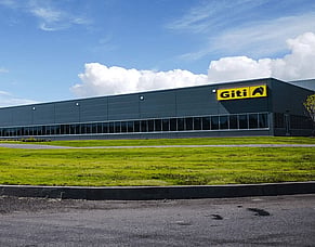 Who makes GT Radial?