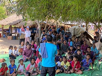 Kimsa teaching bible in schools