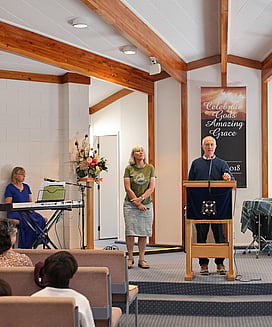 Image of Oaks Christian Centre, Gordonton inside the church