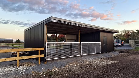 Horse yards
