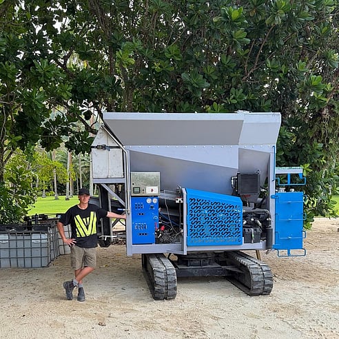 Track mounted CM1500 volumetric concrete plant at Fiji project