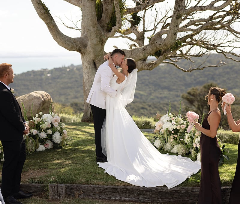 Waiheke wedding all inclusive vineyard wedding