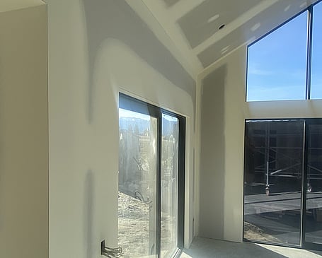Plastering ceiling