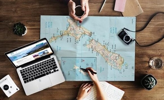 Travellers planning a South Island New Zealand itinerary