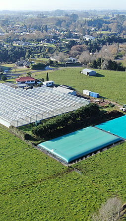 2x 1000m3 water tanks for tomato grower