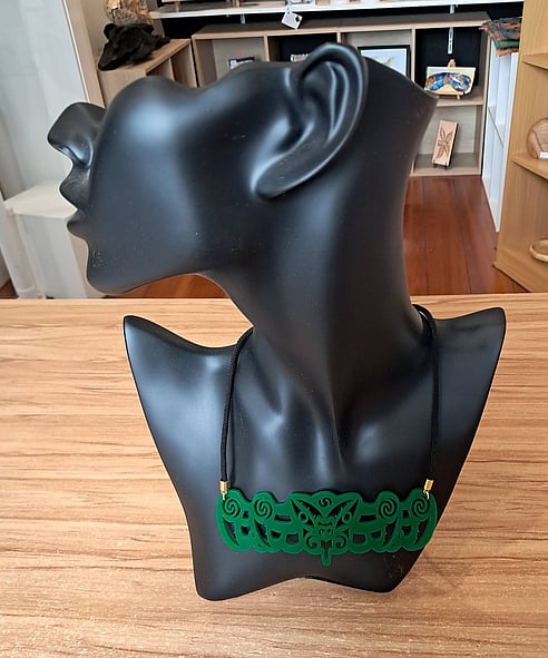 Toi Māori jewellery artwork by Tauira Collection