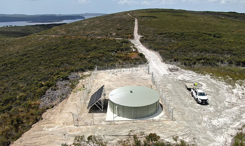 Pioneer Water tank for remote drinking water