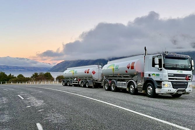 RD Petroleum fuel tanker on the Devil's Staircase road above Lake Wakatipu at dusk