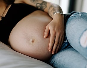 At Home Maternity Photoshoot