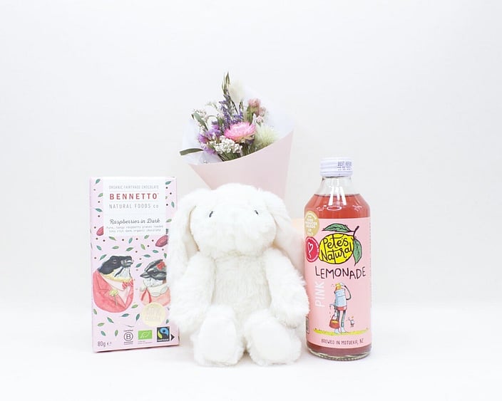 The Cute Gift Box featuring a cuddly teddy, dried flowers, artisan chocolate, and a refreshing Pete's Natural drink, beautifully packaged and ready to gift