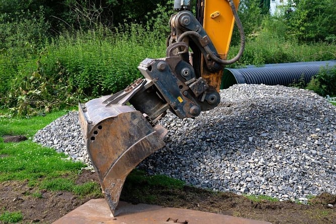 digger with stones for soakage