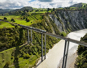 Can You Visit Both Islands of New Zealand in Two Weeks?
