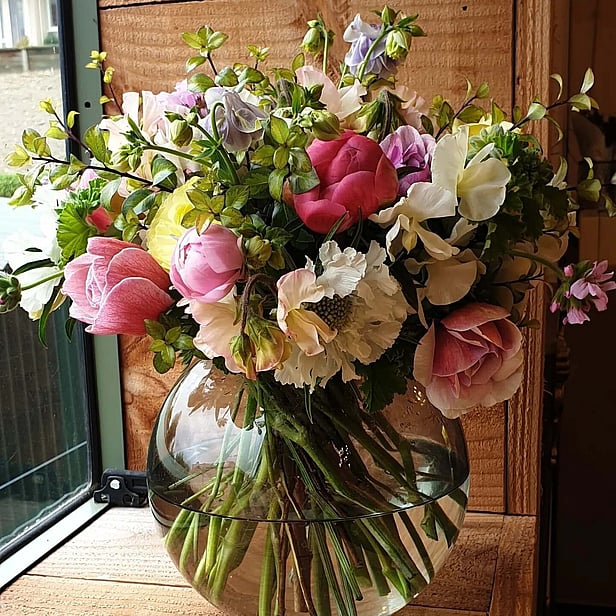 florist vase