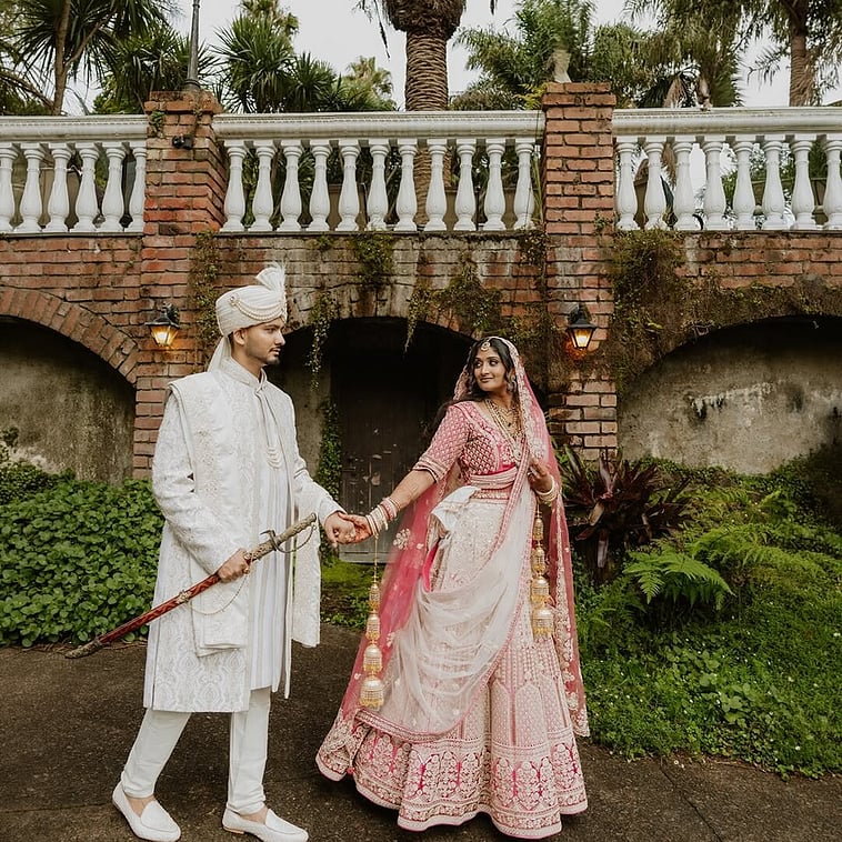 Indian wedding couple at Settlers Country Manor in Auckland