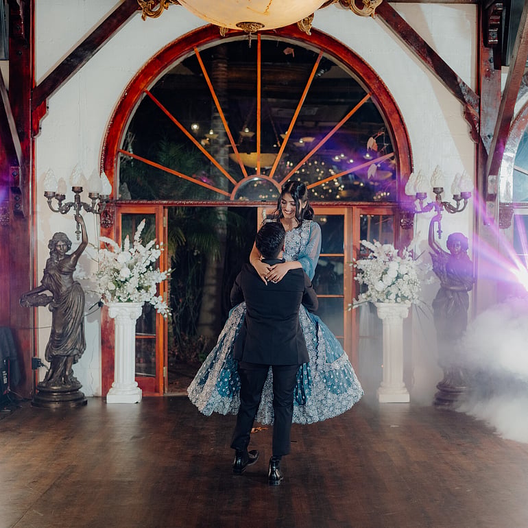 Indian wedding couple first dance at Settlers Country Manor