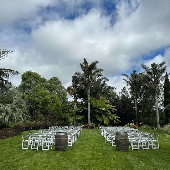 outdoor ceremony