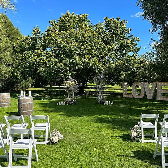 outdoor ceremony