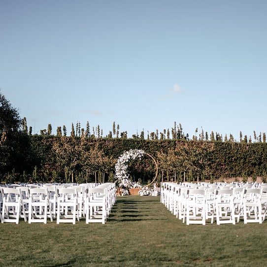 Cherry Blossom Round Wedding Ceremony